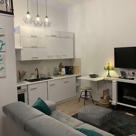 Charming Studio Apartment In The Heart Of The Jewish District! Krakow Bagian luar foto