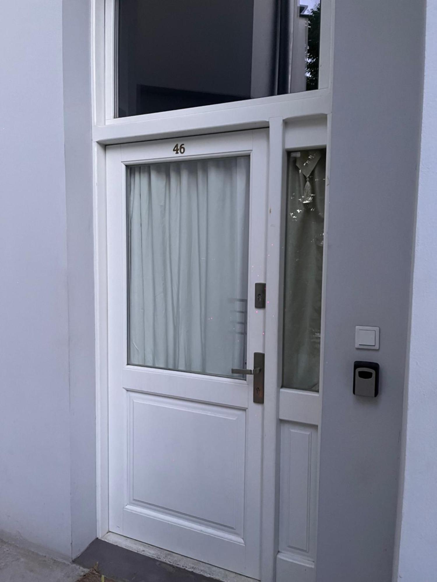 Charming Studio Apartment In The Heart Of The Jewish District! Krakow Bagian luar foto