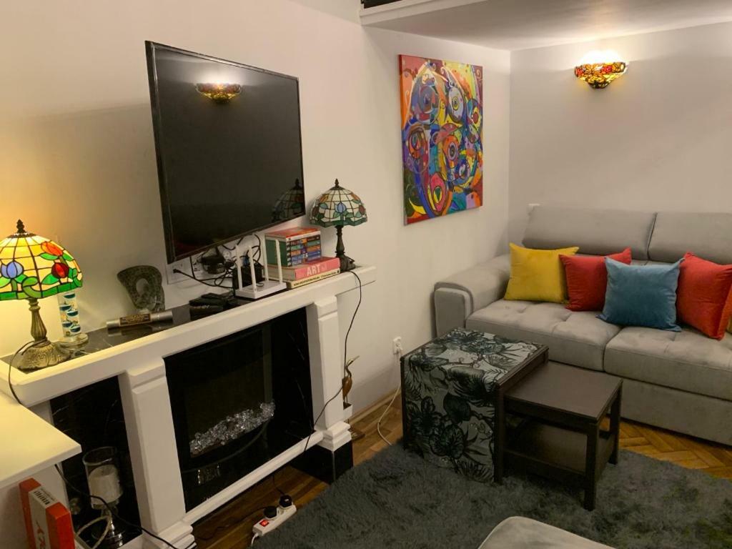 Charming Studio Apartment In The Heart Of The Jewish District! Krakow Bagian luar foto